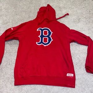 Boston Red Sox sweatshirt